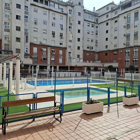 Habitacion Particular Con Bano Privado 塞维利亚 外观 照片