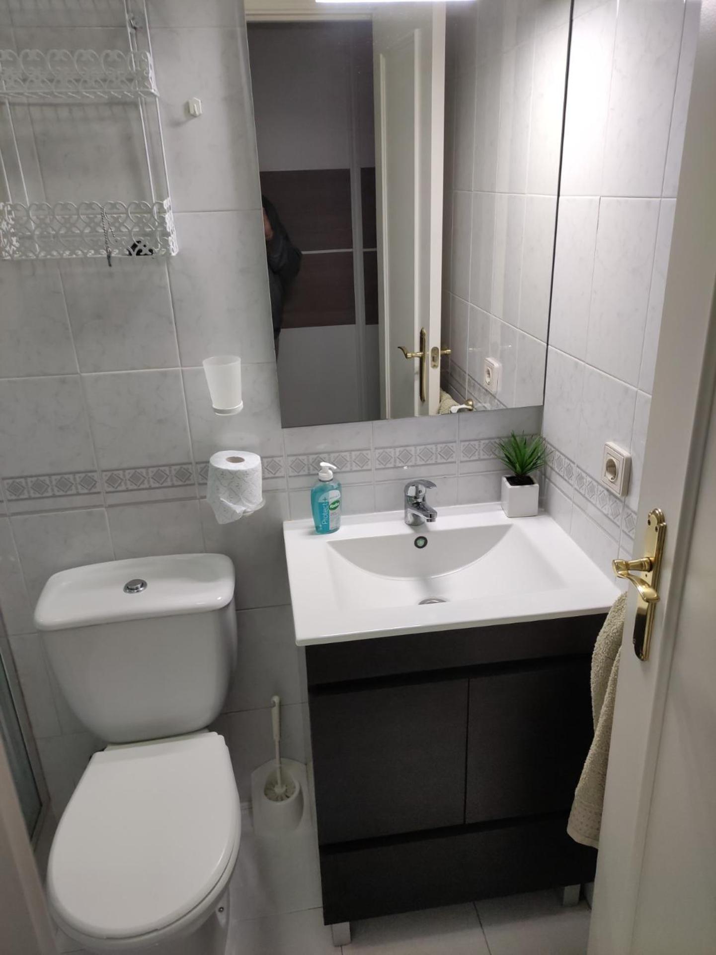 Habitacion Particular Con Bano Privado 塞维利亚 外观 照片