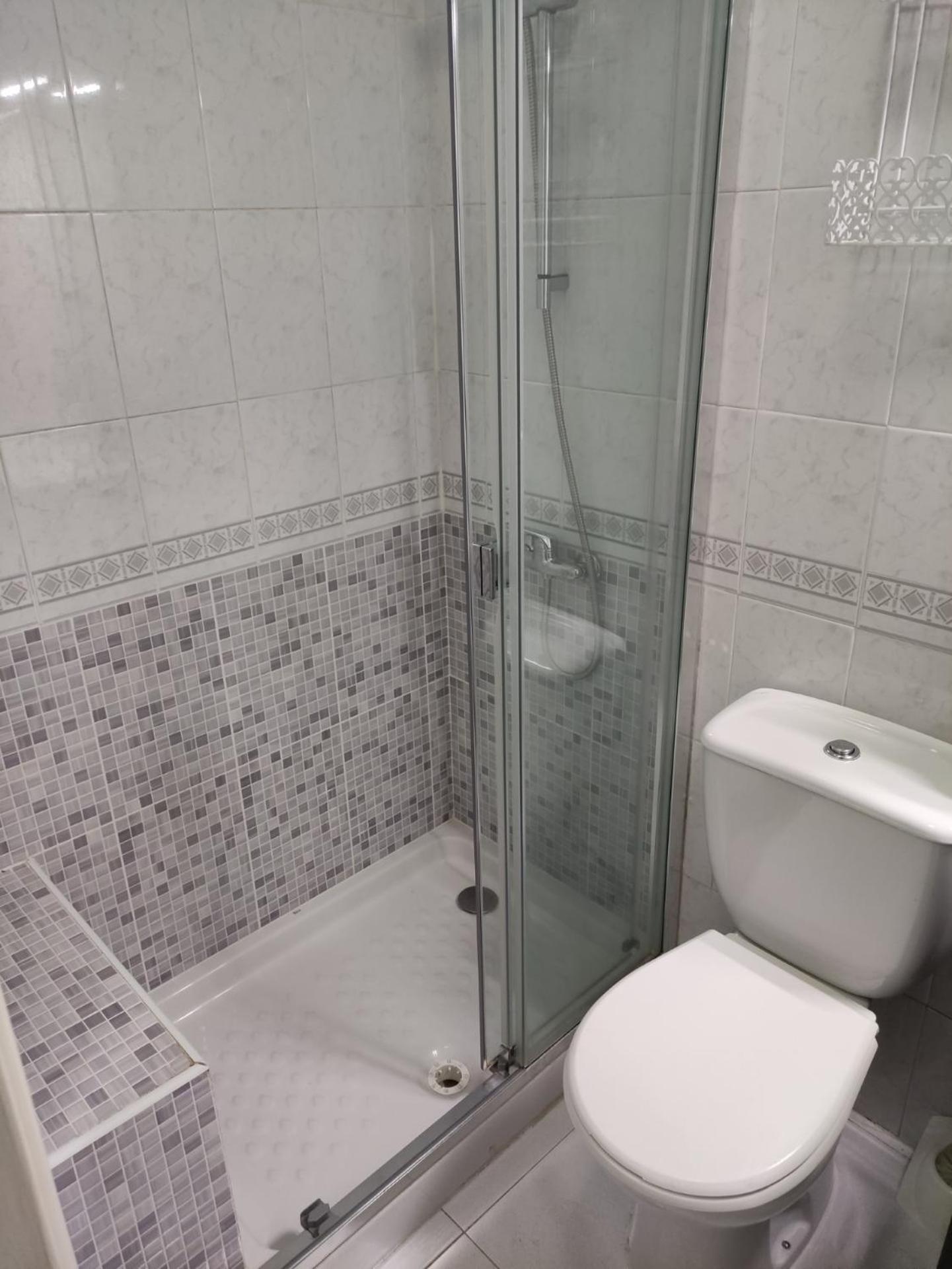 Habitacion Particular Con Bano Privado 塞维利亚 外观 照片